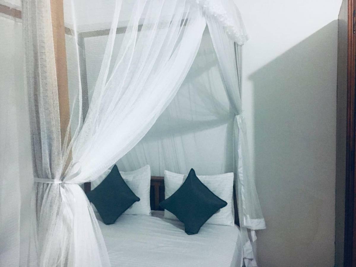 Casa Blanca Otel Ahangama Dış mekan fotoğraf